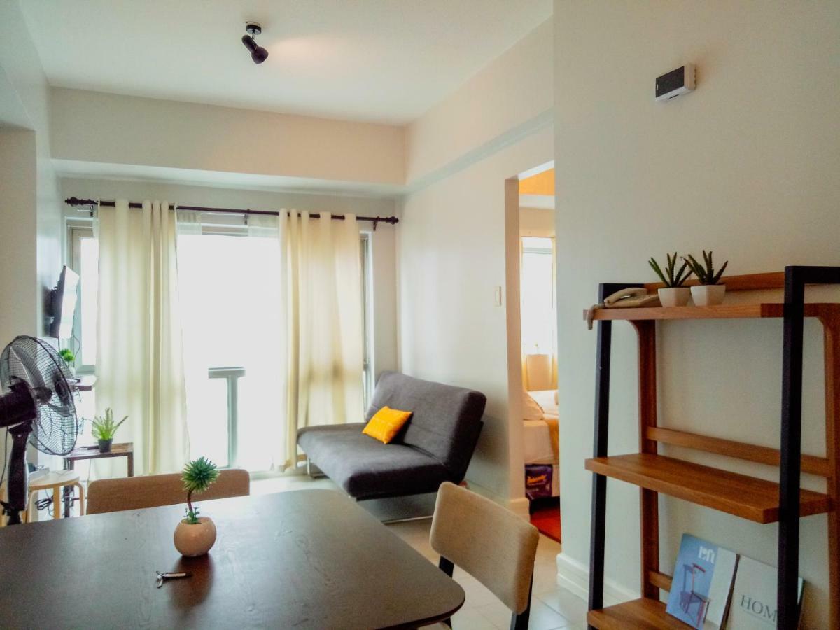 Ferienwohnung Forbes Area Bgc Taguig Manila Exterior foto